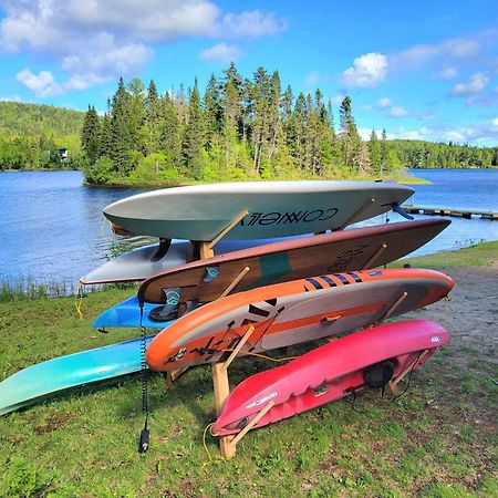 Maison Du Lac Avec Plage, Embarcations, Billard Et Spa Prive Saint-Donat-de-Montcalm Exteriér fotografie