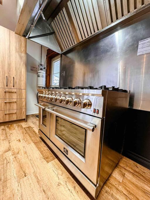 Maison Du Lac Avec Plage, Embarcations, Billard Et Spa Prive Saint-Donat-de-Montcalm Exteriér fotografie